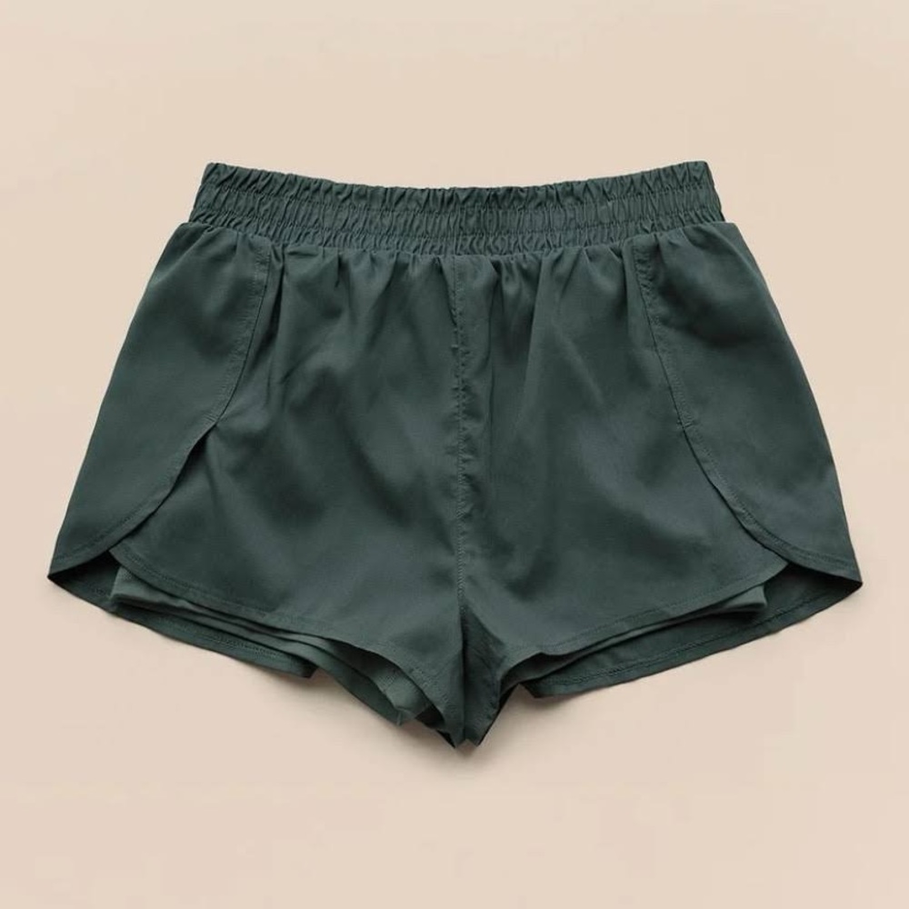 💚Girlfriend Collective Moss Trail Shorts💚
